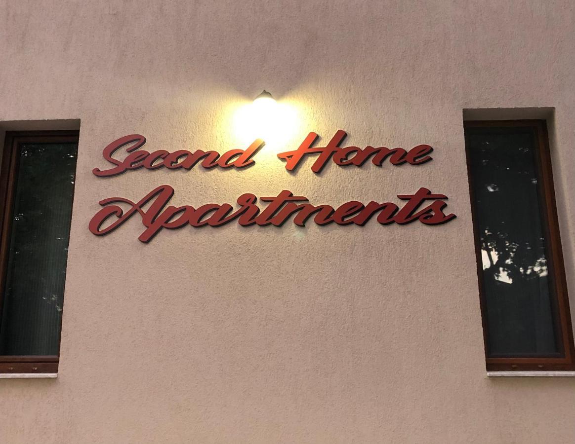 Second Home Apartments Miskolctapolca Екстер'єр фото
