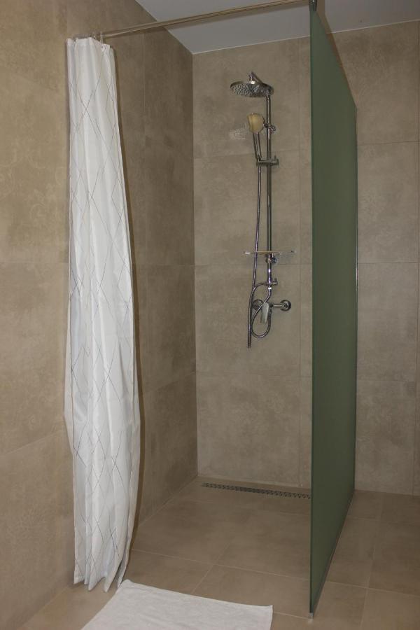 Second Home Apartments Miskolctapolca Екстер'єр фото