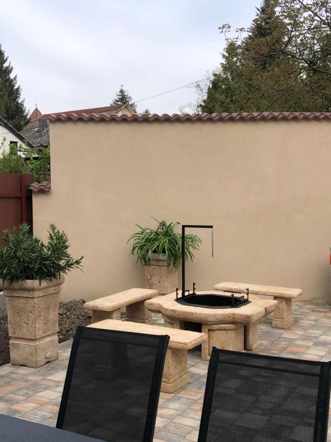 Second Home Apartments Miskolctapolca Екстер'єр фото